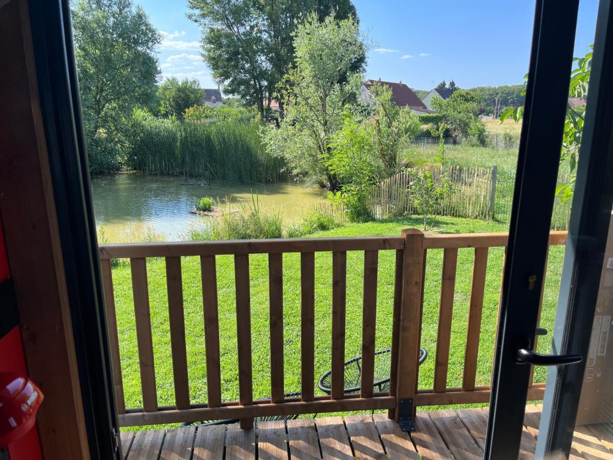 فيلا Domaine Des Galinaces Roulotte La Roussette 2-4P Marigny-les-Reullee المظهر الخارجي الصورة